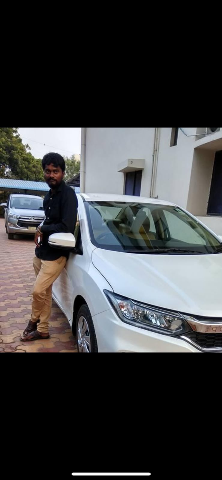 Jay Car Travels vehicle photo gallery image 1 Ongole
